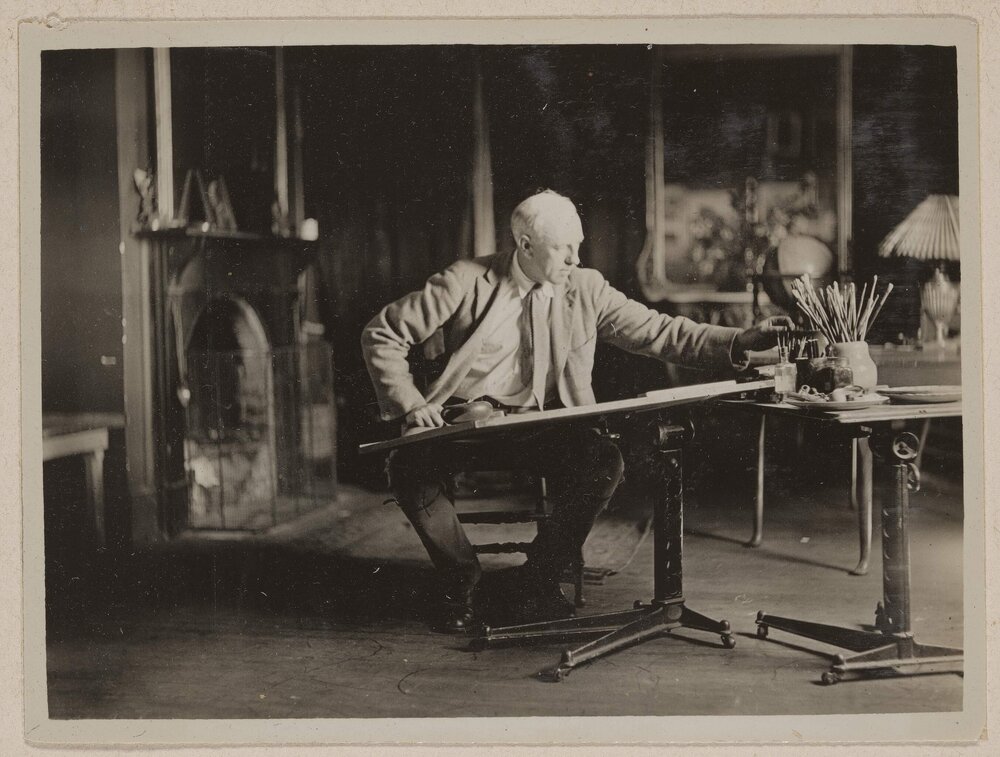 [Daryl Lindsay at drawing table]