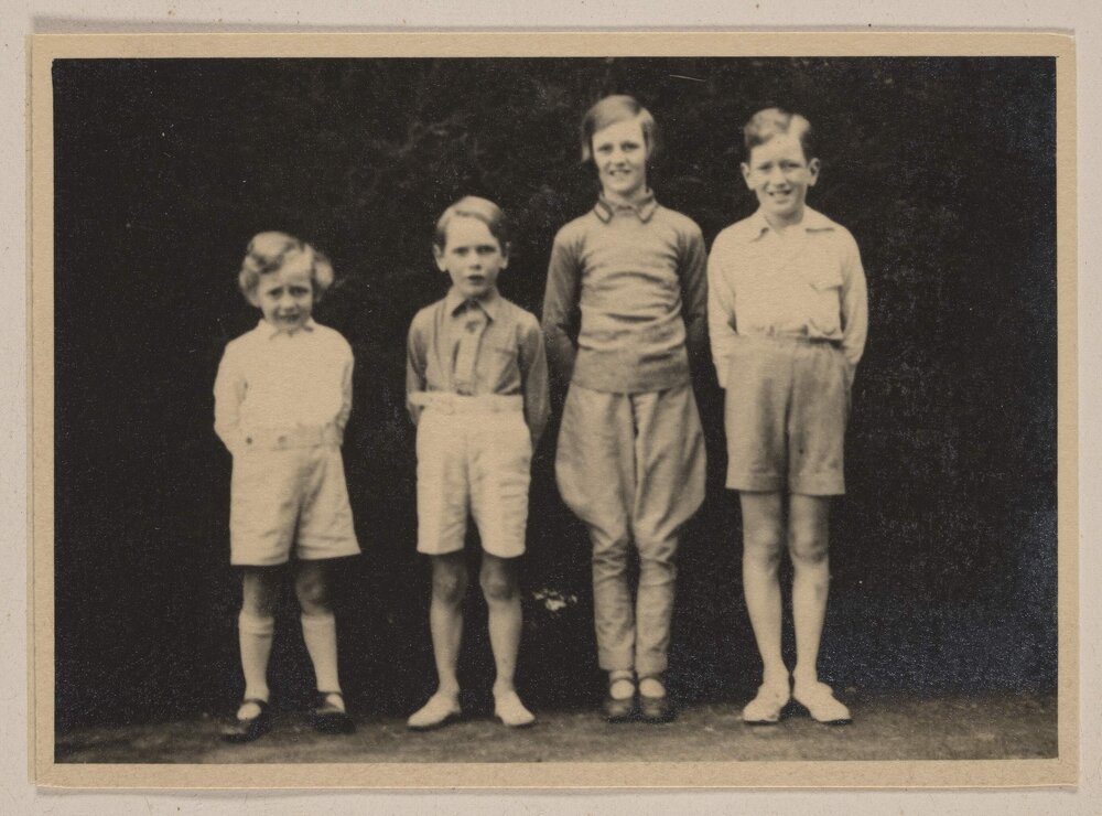 [Children at] Barwidgee [Victoria]