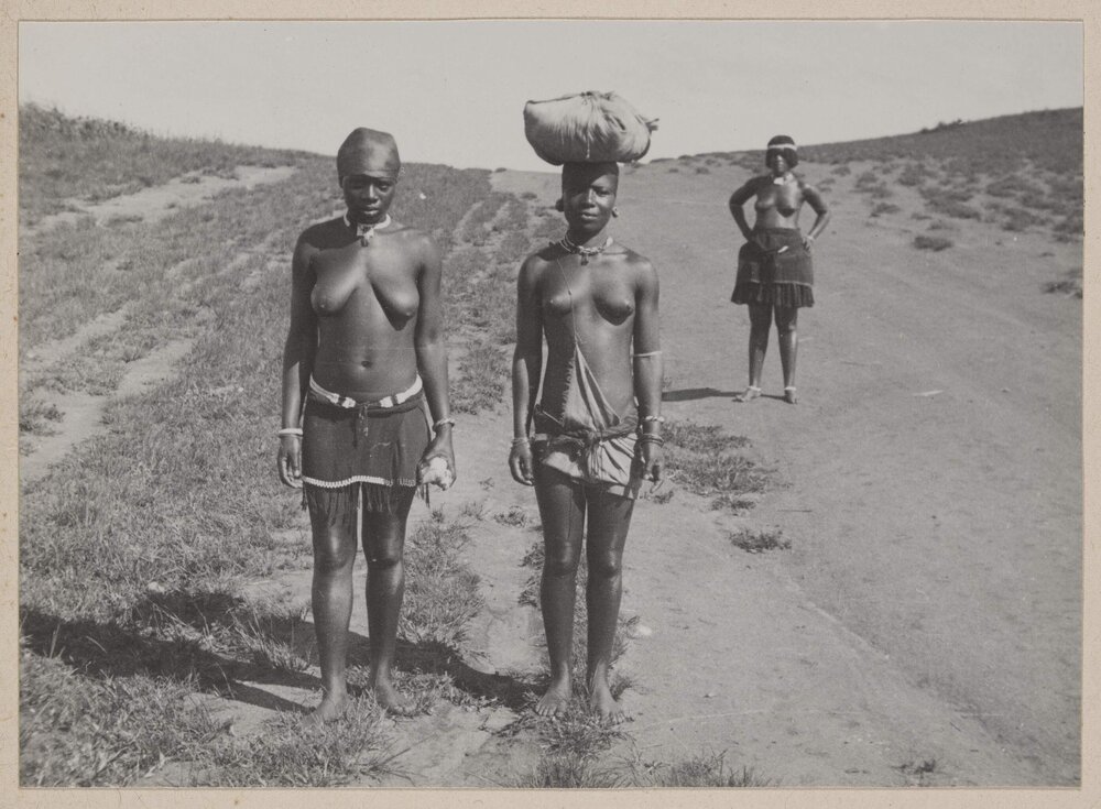 [Zulu women] the Valley of a Thousand Hills near Durban
