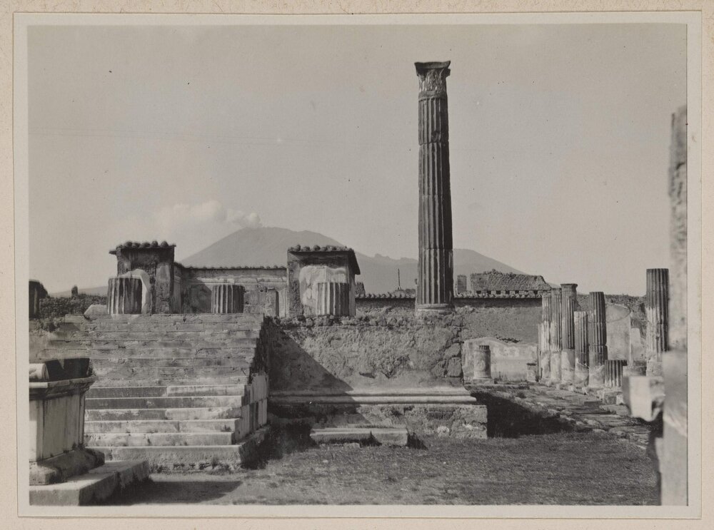 [Pompeii]