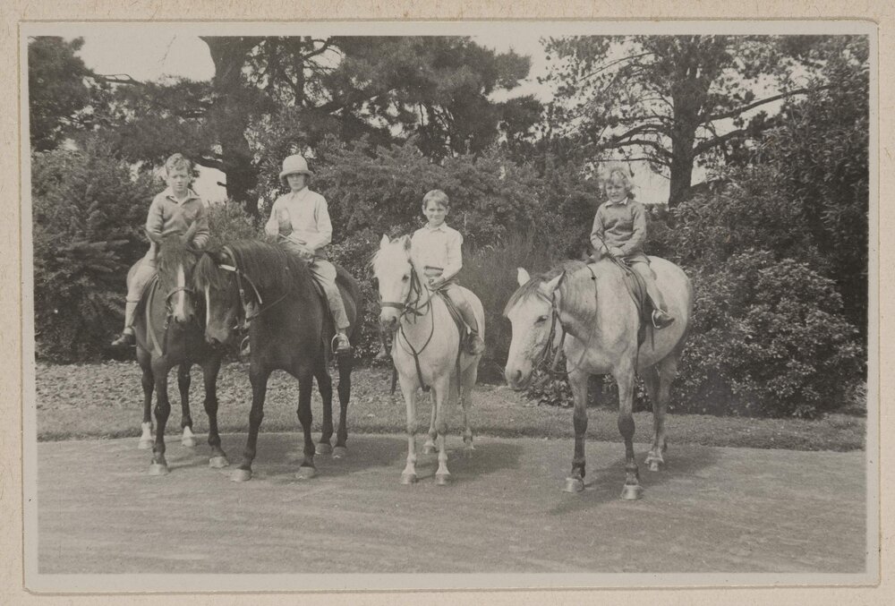 Barwidgee, [Victoria] Xmas 32