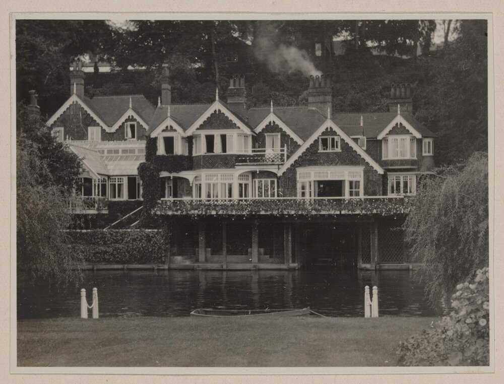 The House from the island [The Islands Estate, Cookham]