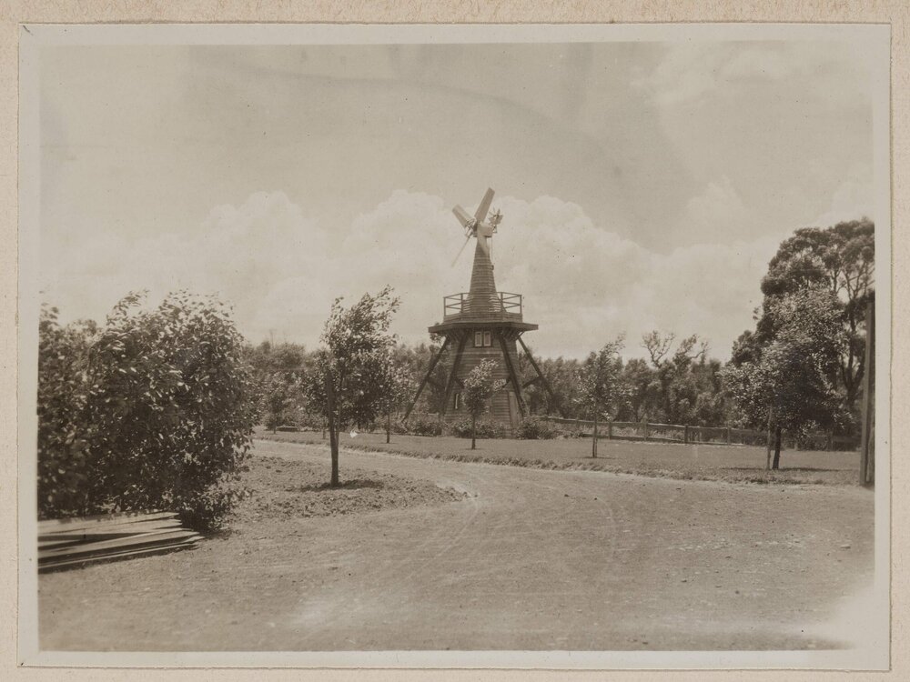 [Timber windmill, Westerfield]