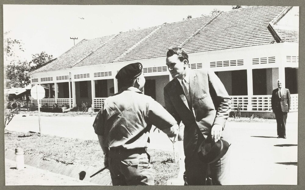 [Malcolm Fraser as Minister for the Army on a visit to Vietnam]