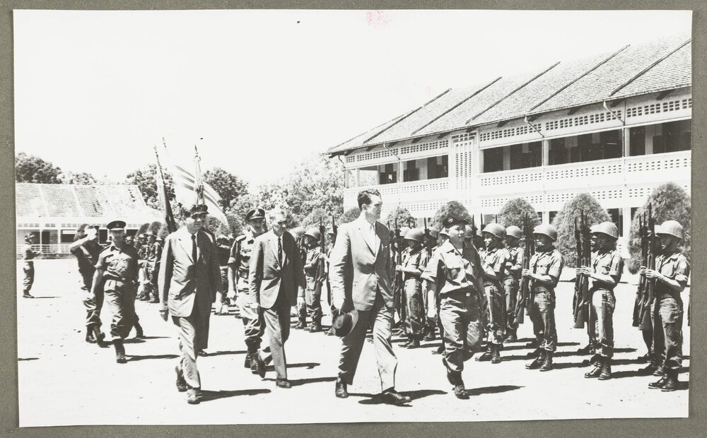 [Malcolm Fraser as Minister for the Army on a visit to Vietnam]