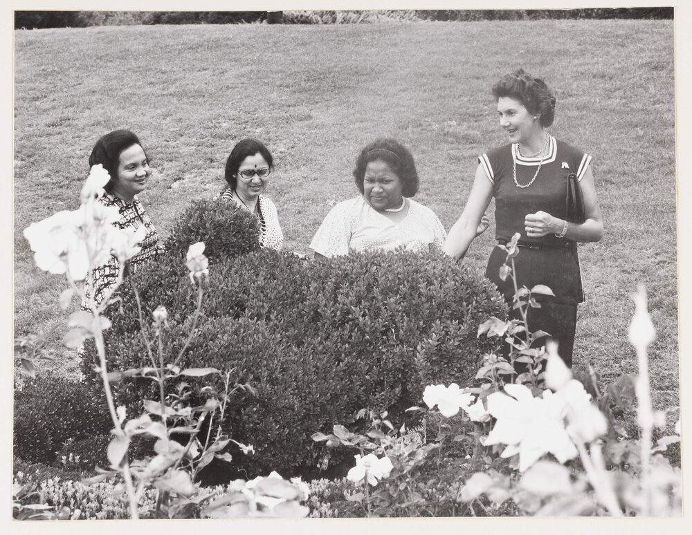 [Tamie Fraser and others during theCommonwealth Heads of Government Regional meeting]