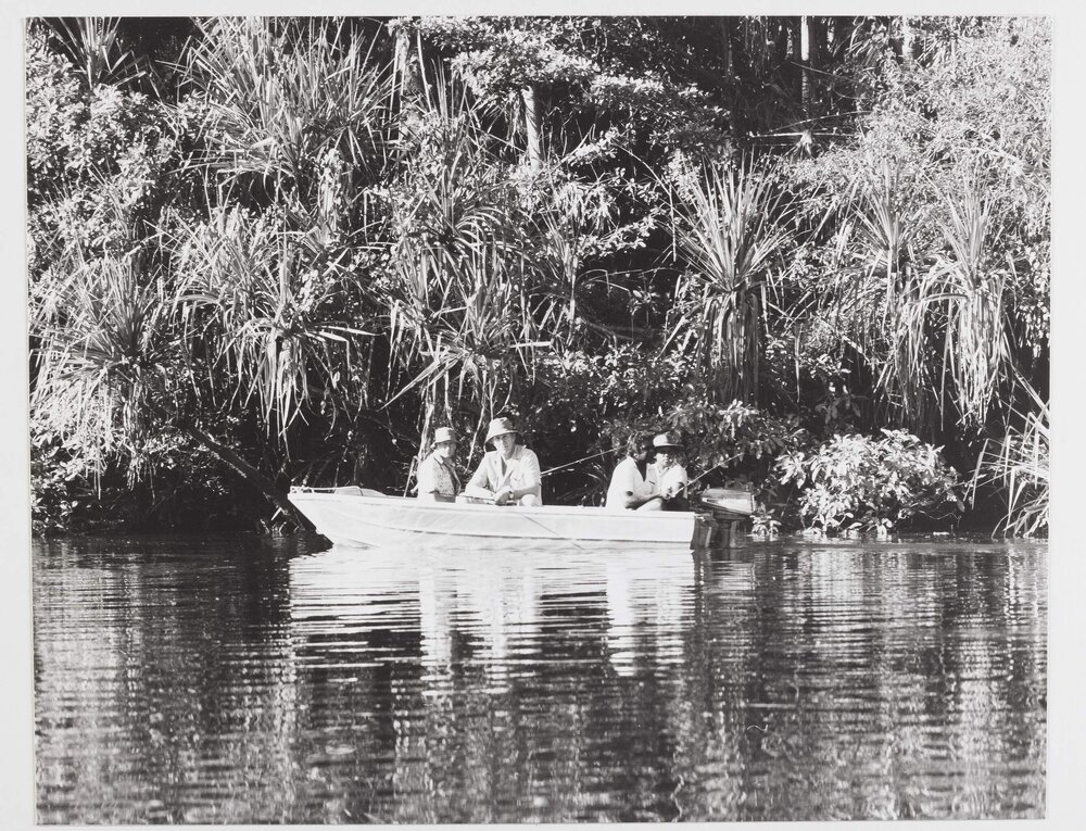 [Malcolm Fraser, fishing with Chair of the Northern Land Council, Galarrwuy Yunupingu, in the Northern Territory]
