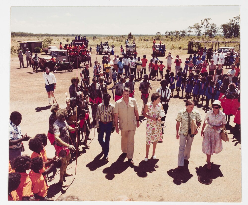 [Malcolm and Tamie Fraser and others, including Aboriginal Australians, during a visit to the Northern Territory]