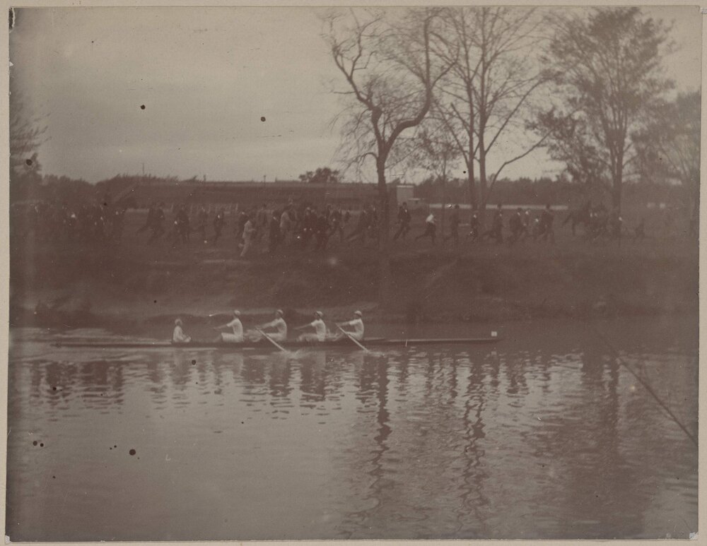 Public school's boat race, Geelong view