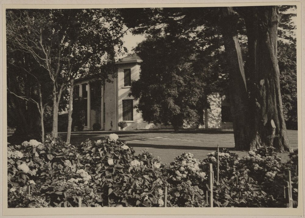 [Miegunyah house and gardens] 