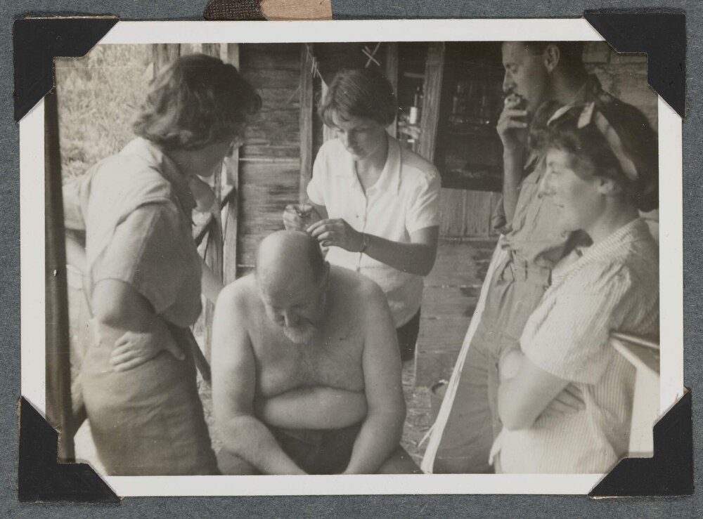 Earnie Bond's homestead]