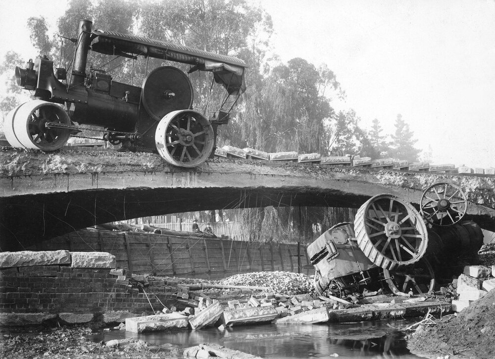 First King&rsquo;s Bridge, Bendigo. Collapse