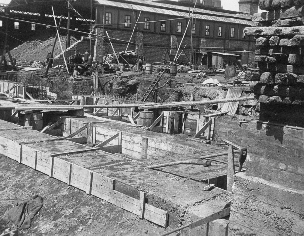 Construction of  Metropolitan Gas Works, West Melbourne