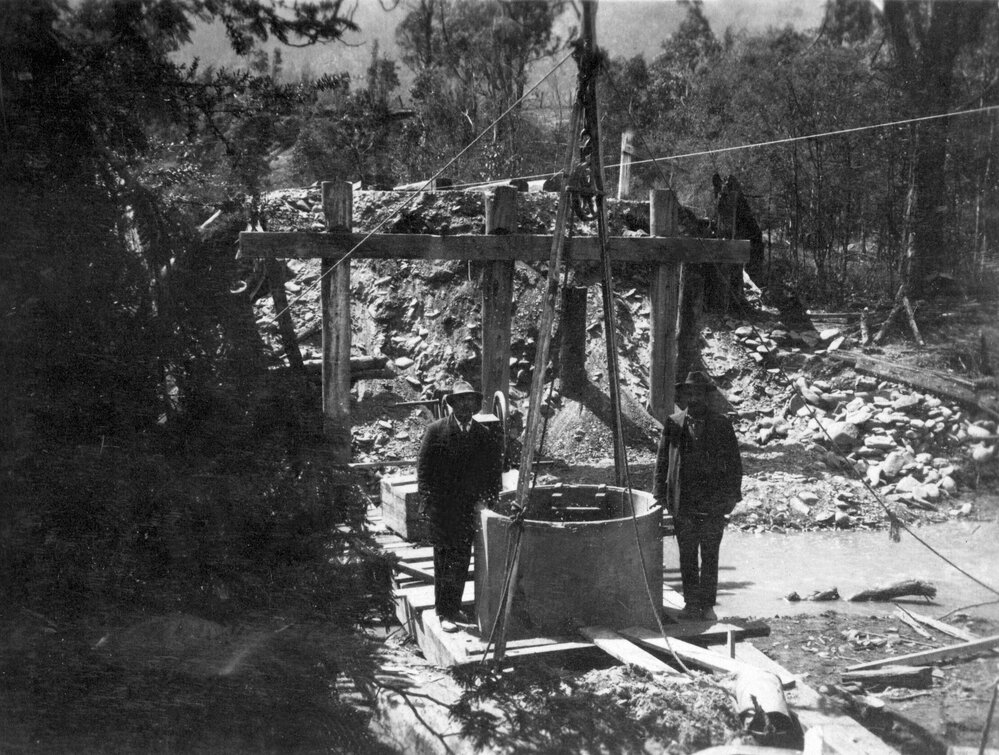 Construction of Freeburgh Bridge, Shire of Bright, Victoria