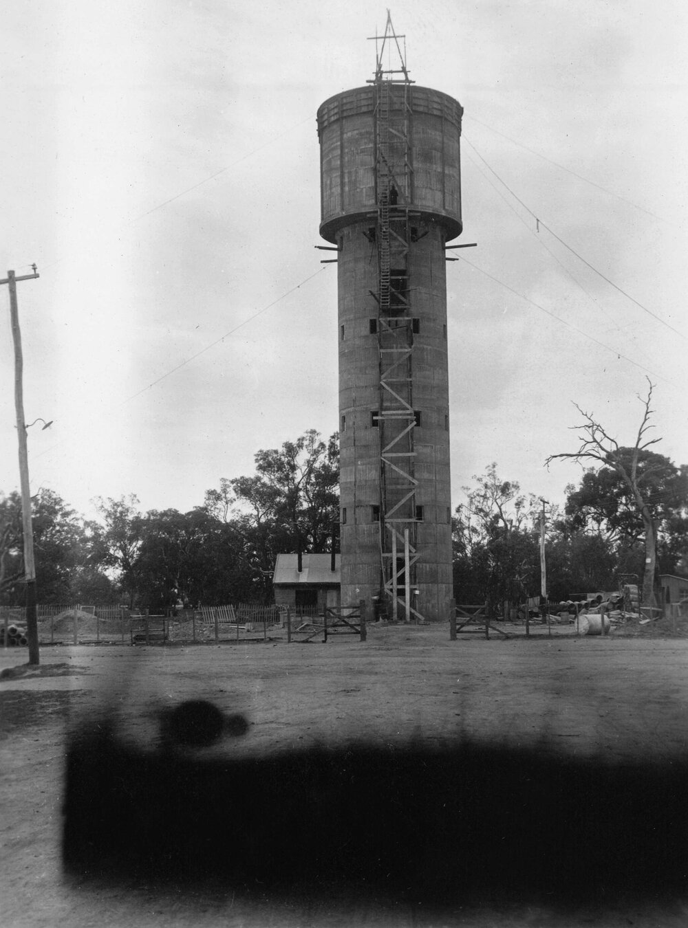 Construction of Rochester Water Tower, Campaspe Street, Rochester, Victoria