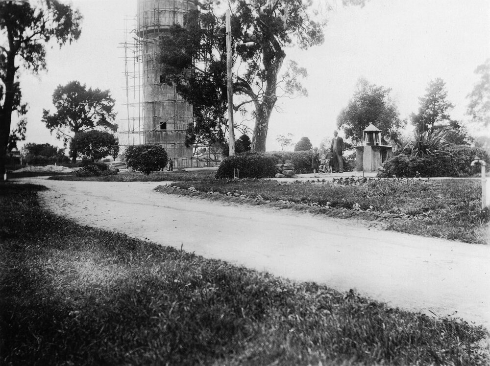 Construction of Sale Water Tank, Victoria