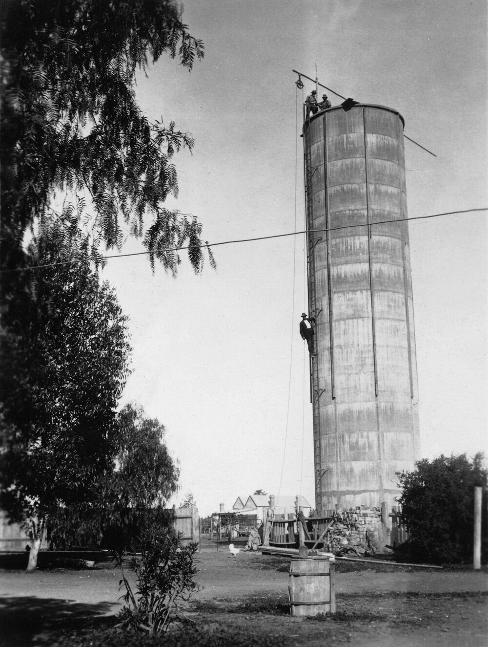 Construction of Wahgunyah Tank, north-eastern Victoria