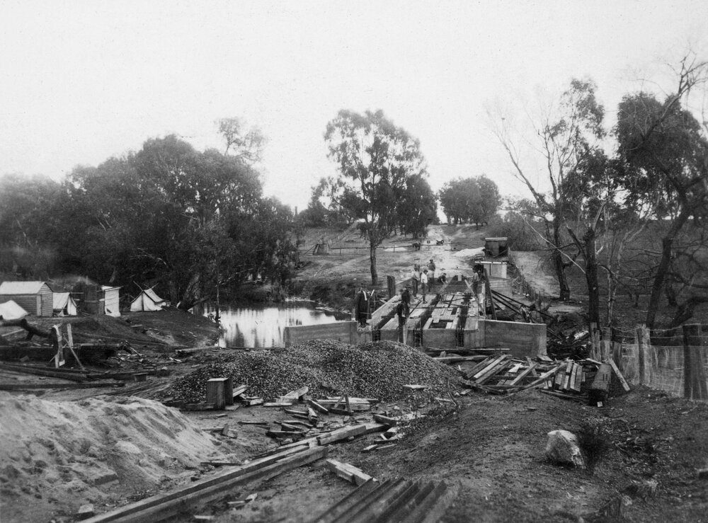 Construction of Beck&rsquo;s Bridge, Rutherglen, Victoria