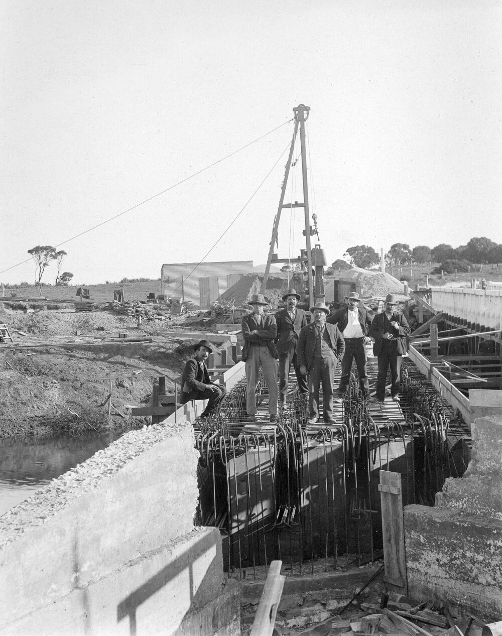 Hindmarsh Railway Bridge, Victor Harbor, South Australia, during construction