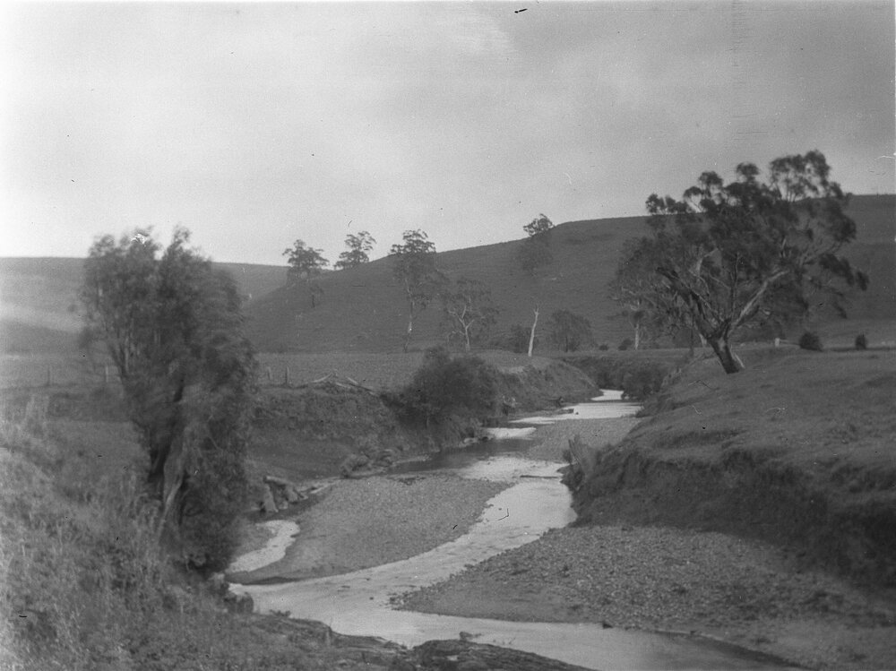 Deep Creek, Darraweit Wallan Road, Darraweit Guim