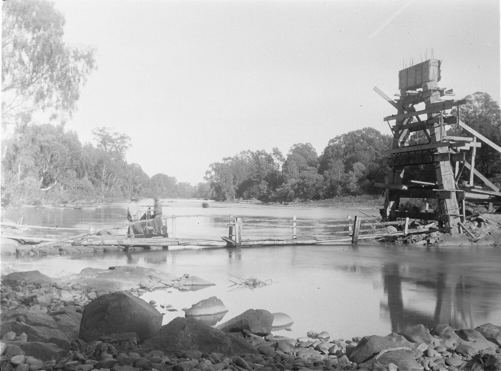 Construction of Thornton Bridge, Goulburn River
