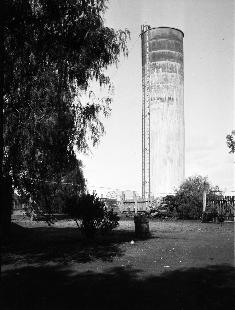 Construction of Wahgunyah Tank, north-eastern Victoria