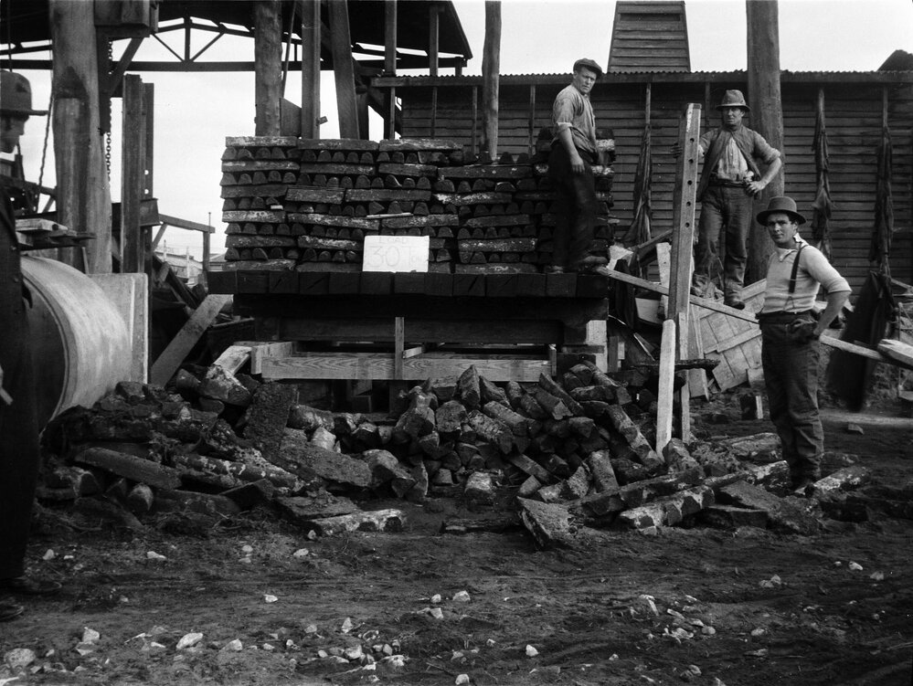 Plate Test for Melbourne Harbour Trust