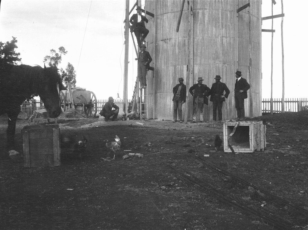 Mortlake Tank, Victoria