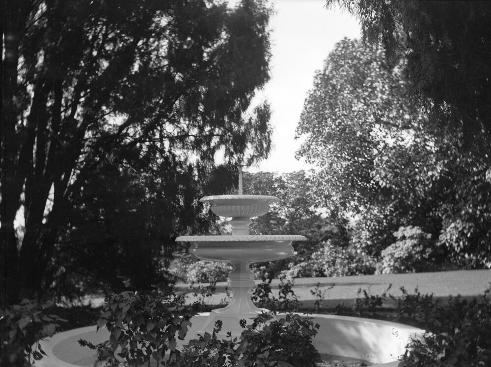 Fountain in front of 'Como', South Yarra, Victoria
