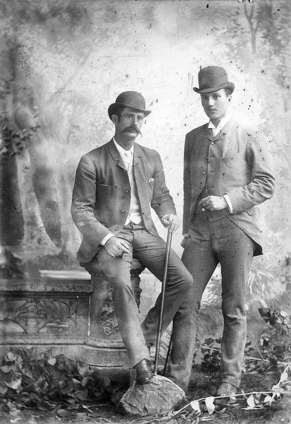 Armytage, Harold and George Fairbairn.