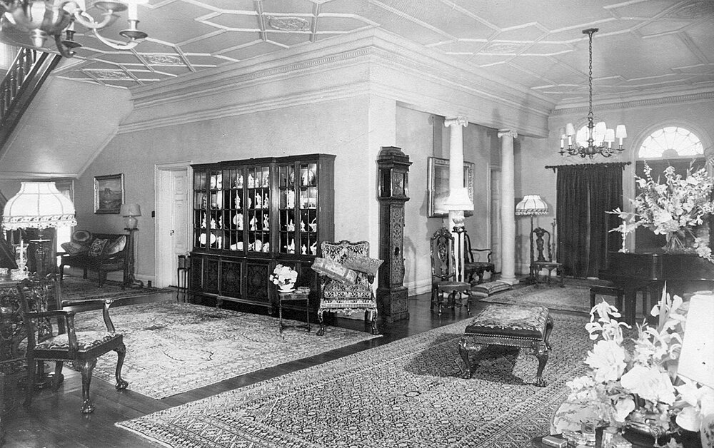 Entrance hall, 'Whernside'