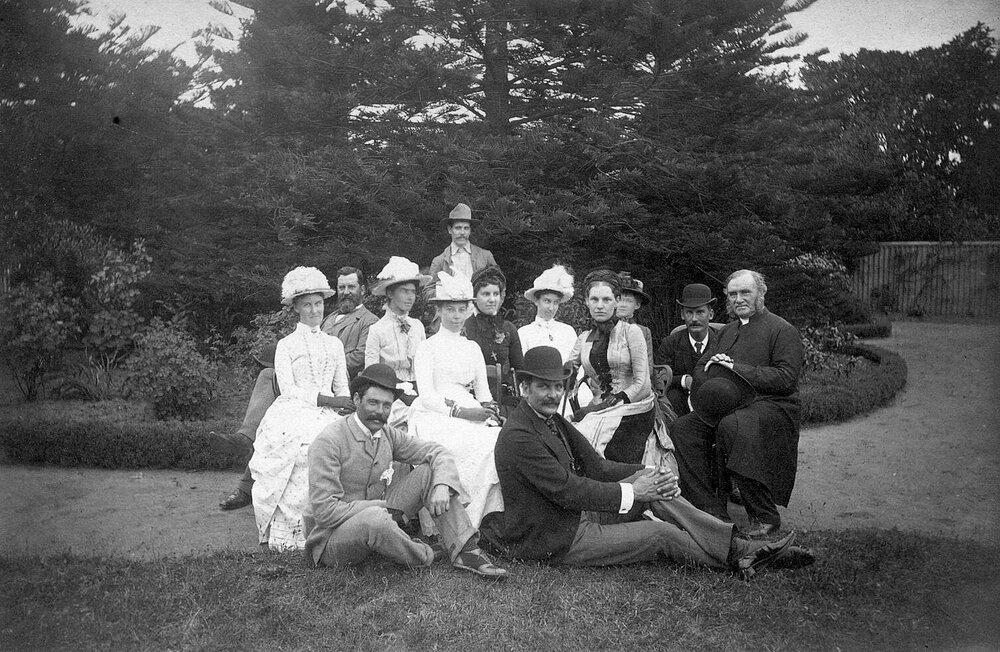 "Como" Toorak Rd, South Yarra.