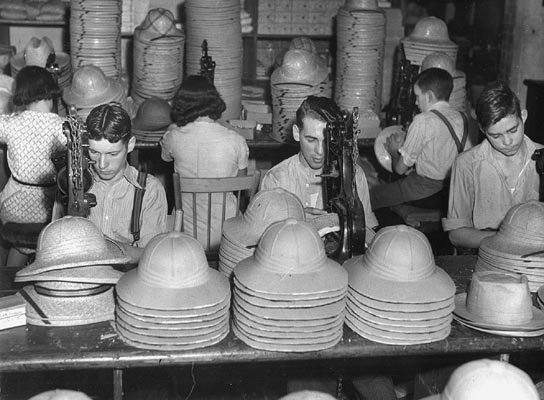 Eyeletting, Sargood  Gardiner