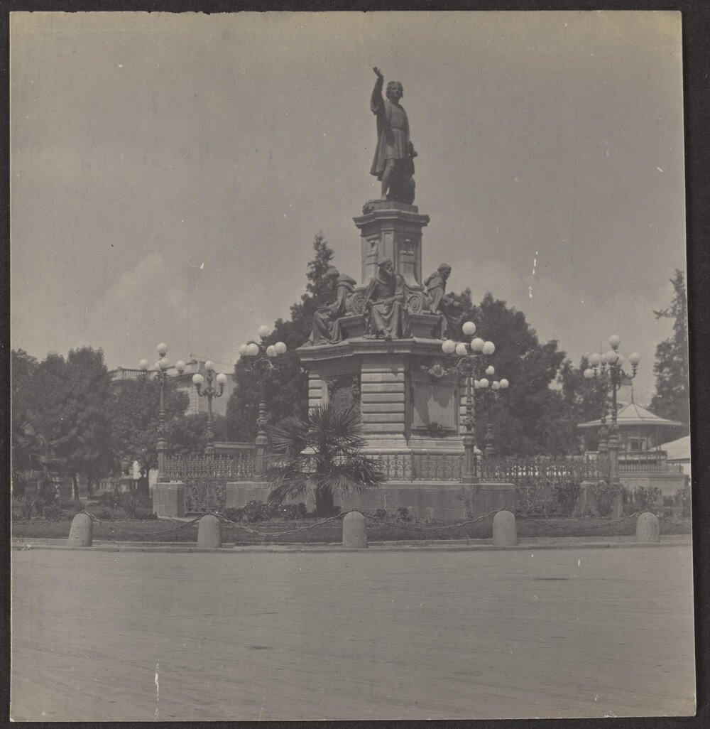 Columbus Statue, Paseo de la Reforma, Mexico City