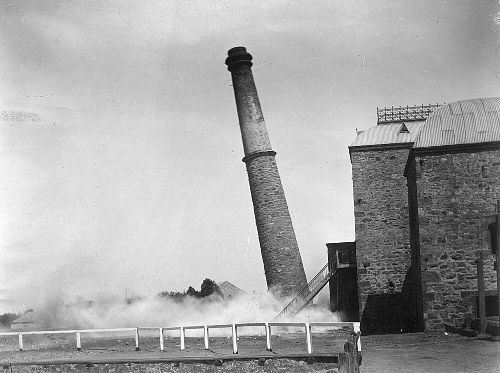 Method of felling old Stone Chimney Stack