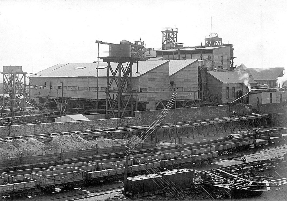 Concentrating Mill from brace of No.1 Shaft Poppet Head.