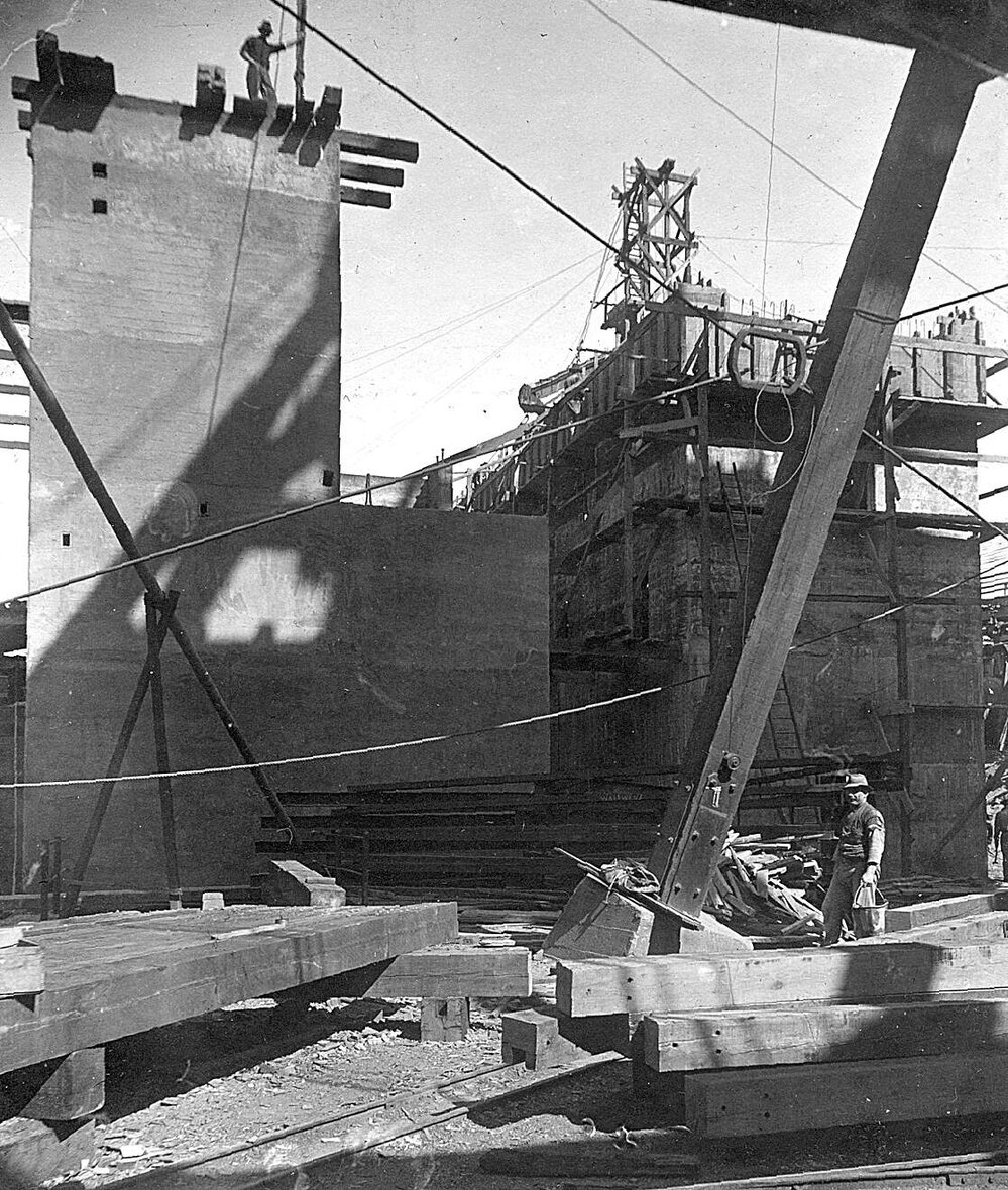 North end reinforced concrete work.