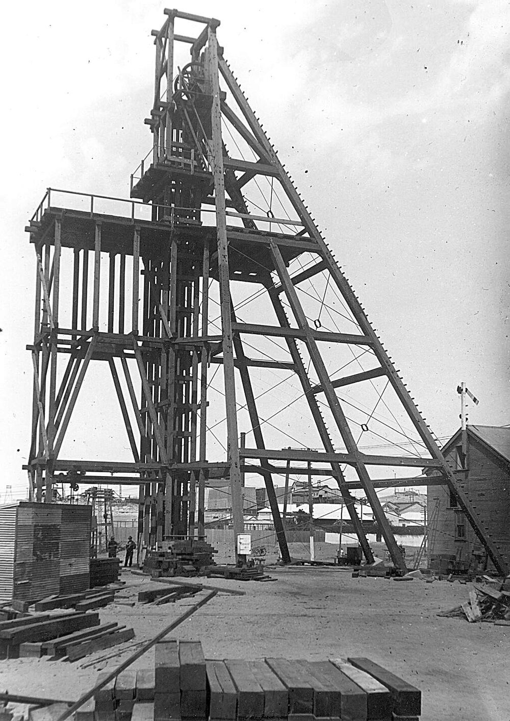 No.4 Shaft Headgear - completed