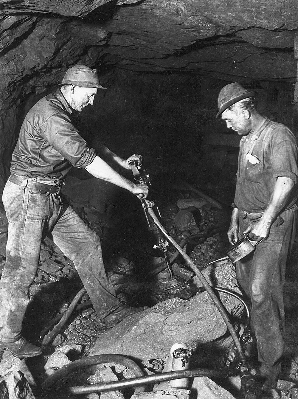 Testing Dust Collectors for Waugh Popper