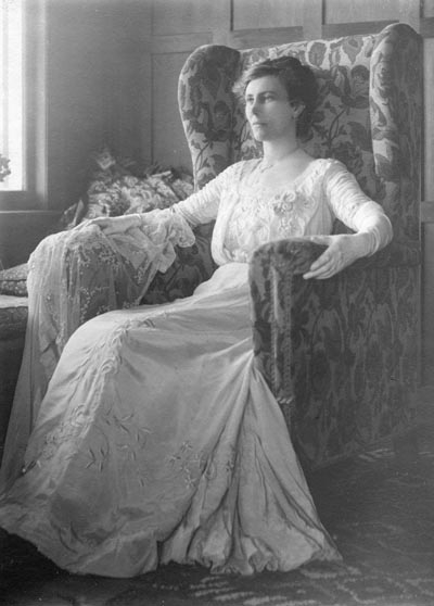 Seated portrait of May Macgeorge at 'Fairyhills', Ivanhoe, Victoria