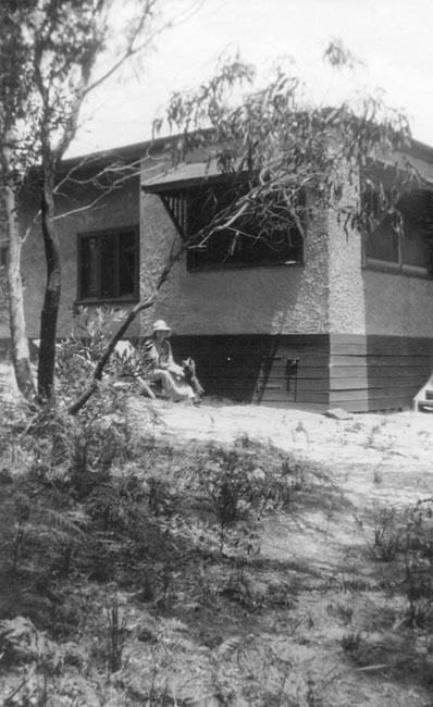 'Fairyhills' ('Ballangeich'), 25 Riverside Road, Ivanhoe, Victoria, the home of Norman and May Macgeorge