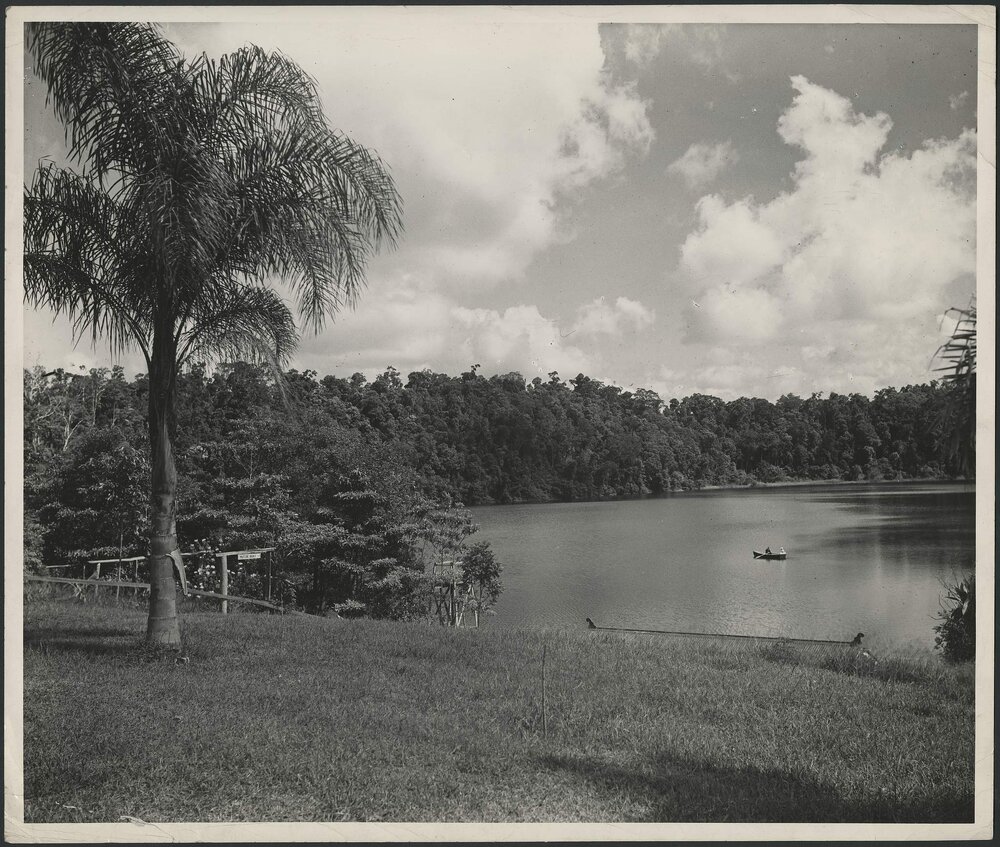 Lake Eacham, Yungaburra, North Queensland