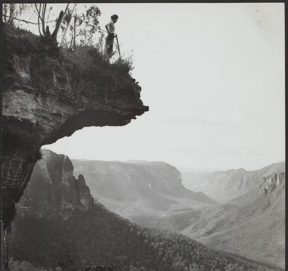 Sunlight and shadow in the valleys of the Blue Mountains at Katoomba, NSW