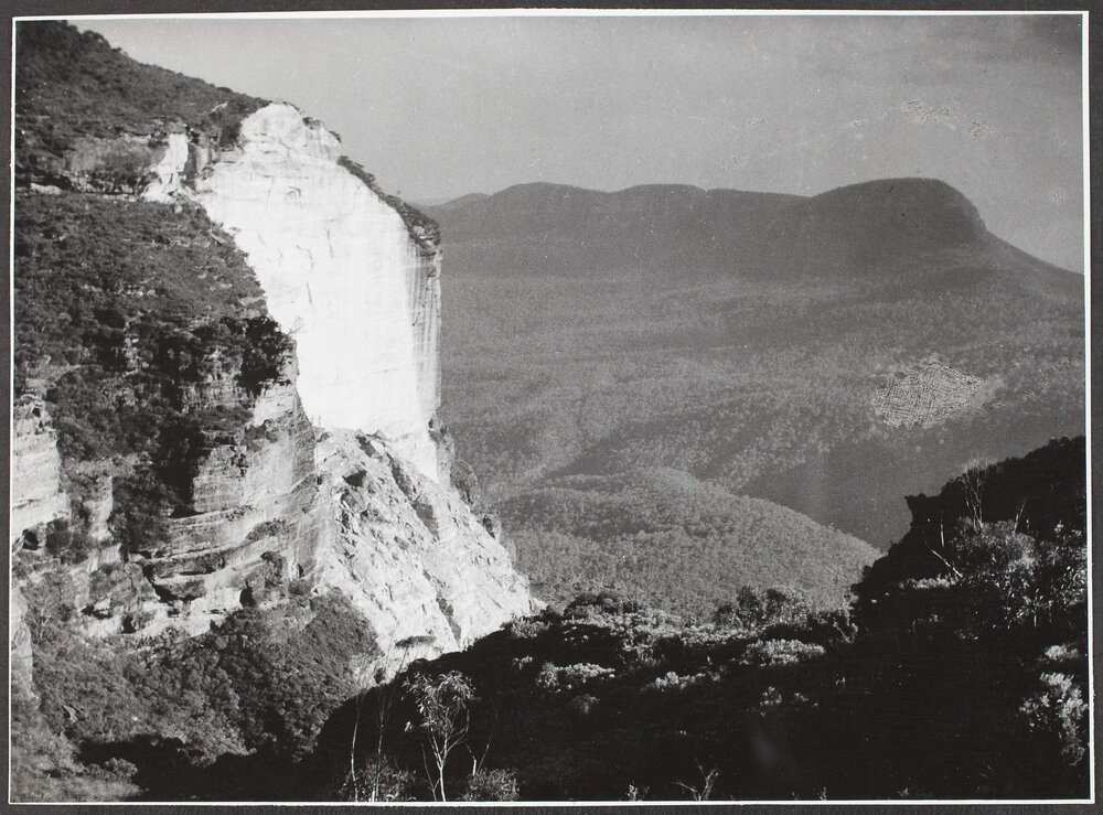 Blue mountains, landslide into the valley beneath.