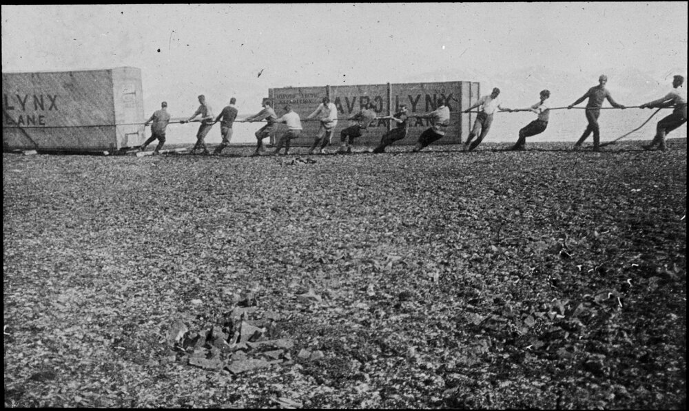 Landing the seaplane
