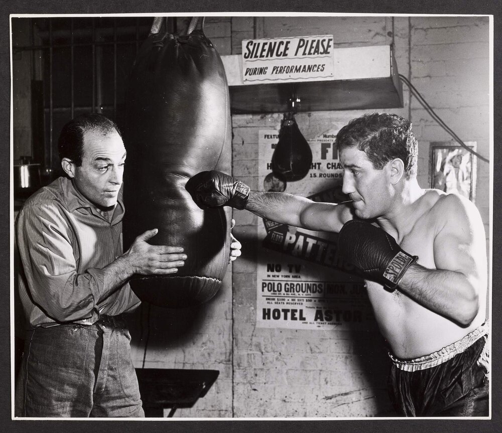 [Boxer identified as Calvezzi]
