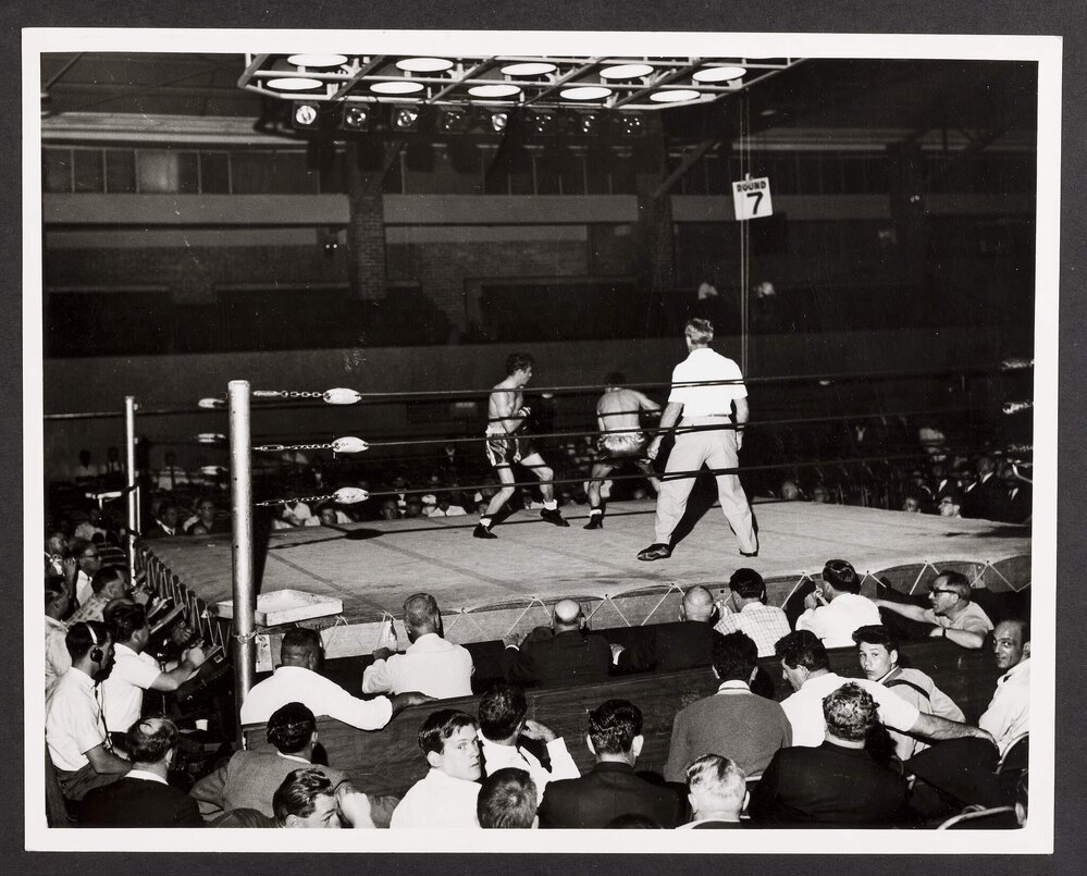 Unnamed boxers during a fight