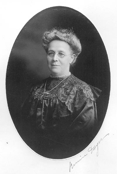 Annie Dwyer