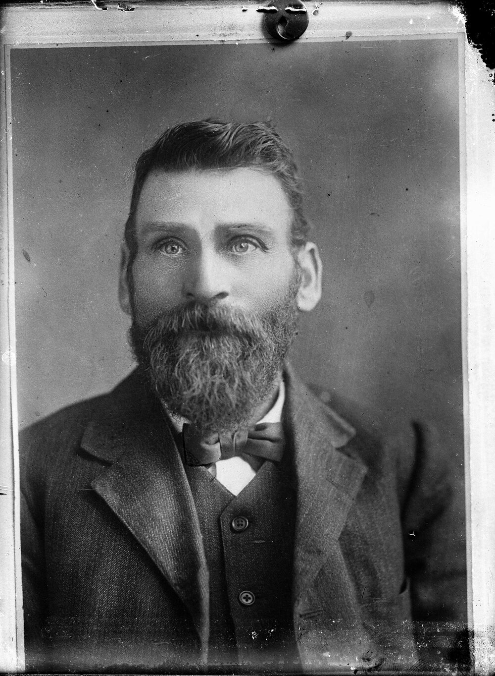 Portrait of an unidentified bearded man.