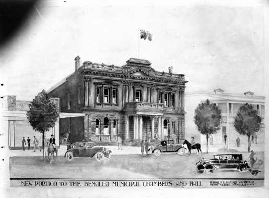 Benalla Municipal Chambers and Hall portico.